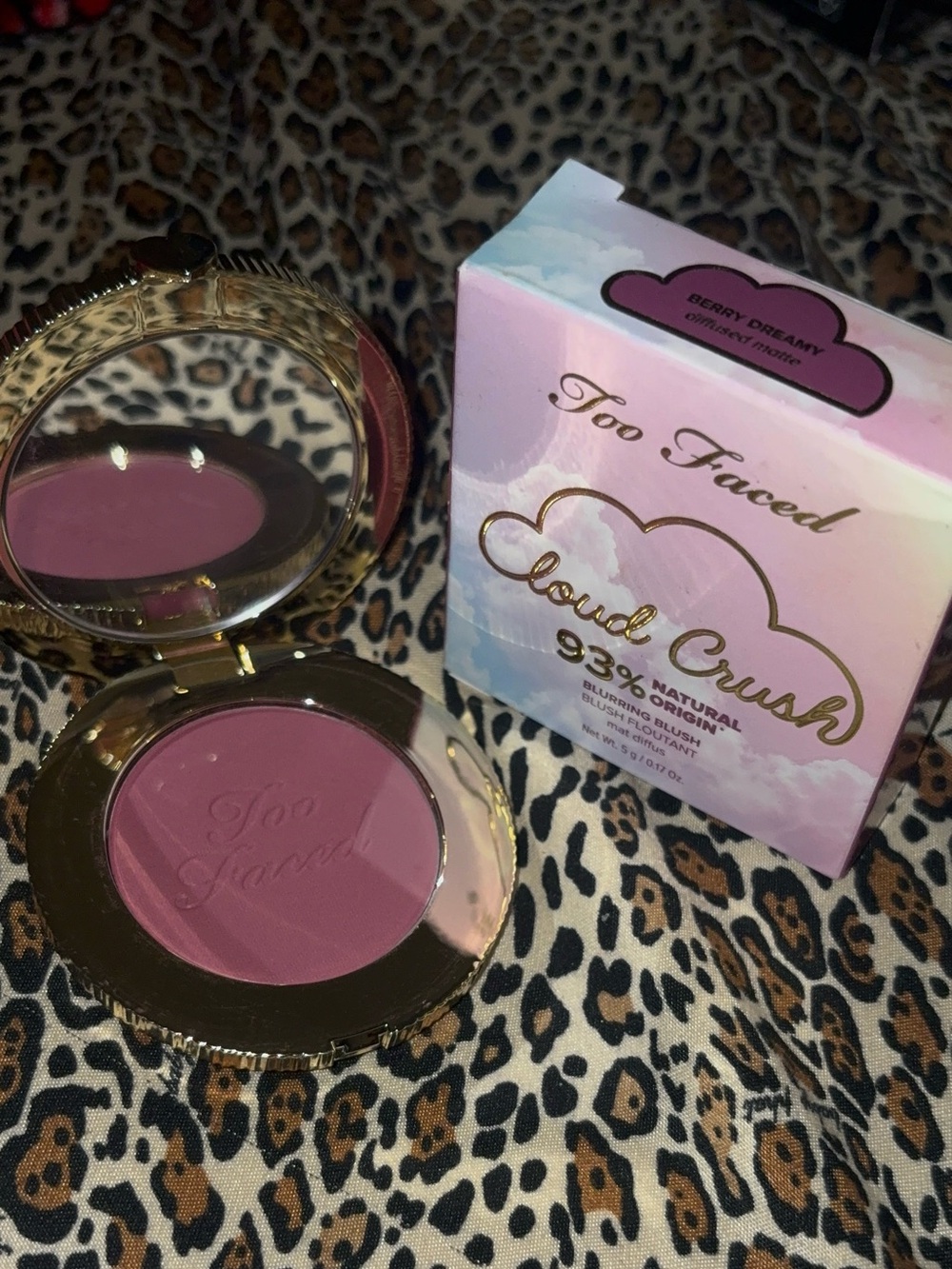Too Faced Cloud Crush Blush - Berry Dreamy